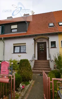  - Haus kaufen in Brandenburg an der Havel - Solides Reihenmittelhaus - schöne Lage!