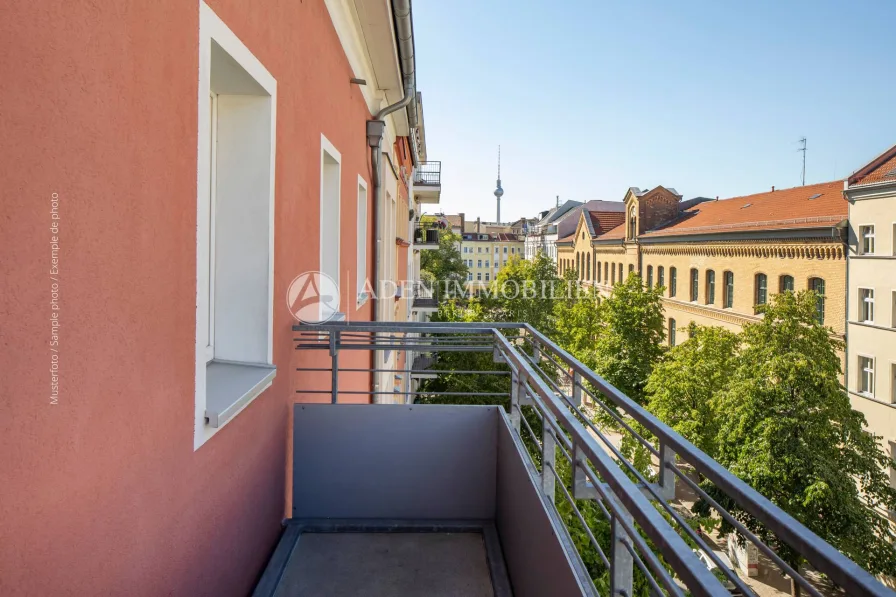 Beispiel_Balkon - Wohnung kaufen in Berlin - 4-Zimmer Kapitalanlage in Prenzlauer Berg!