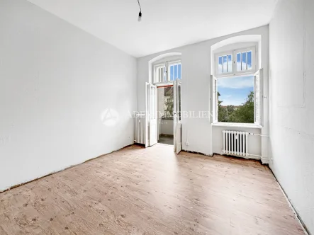 Zimmer 1(3) - Wohnung kaufen in Berlin - Helle großzügige 3-Zimmer-Wohnung mit Balkon!