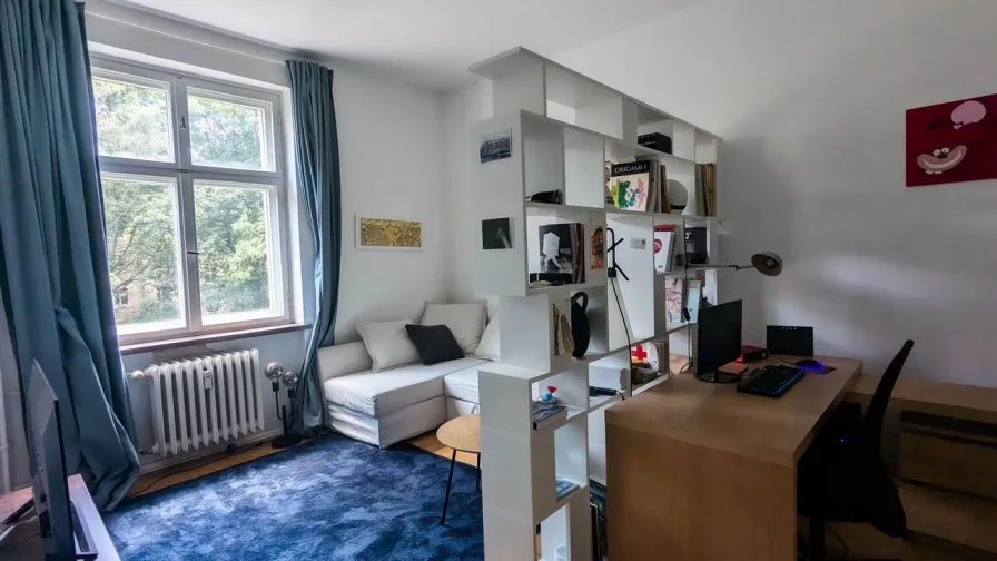 Zimmer - Wohnung mieten in Berlin - Helle 1-Zimmer-Wohnung im Herzen Friedrichshains – Befristet bis Ende  April, Pauschalmiete 1.100 €