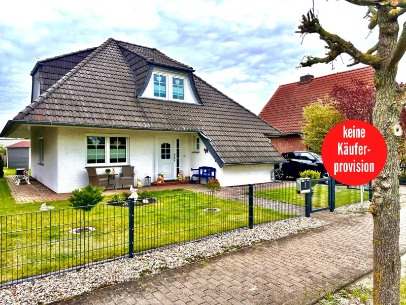 Einfamilienhaus in Torgelow - Haus kaufen in Torgelow - HORN IMMOBILIEN ++ RESEVIERT++Einfamilienhaus in Torgelow mit Garage, Grundstück Erbbaupacht