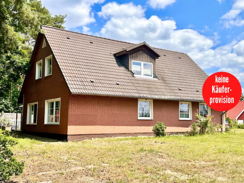 Hausansicht - Haus kaufen in Krugsdorf - HORN IMMOBILIEN ++ RESERVIERT++Einfamilienhaus mit Einliegerwohnung in Krugsdorf bei Pasewalk