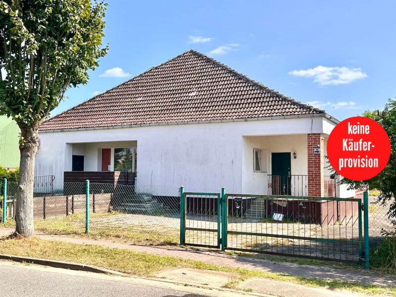 Mehrfamilienhaus in Boock - Haus kaufen in Boock - HORN IMMOBILIEN ++ Haus mit viel Platz und Gewerbeeinheit