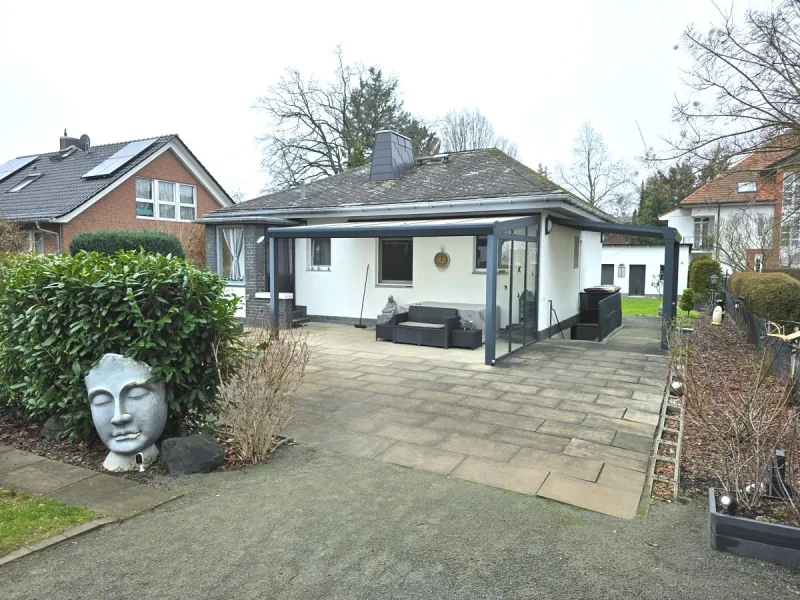 Bungalow1 - Haus kaufen in Berlin - Großzügiges Grundstück mit Bungalowim Herzen von Steglitz/  Zehlendorf