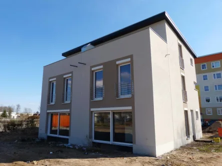 Musterhaus - Haus kaufen in Hoyerswerda - Attraktiver Neubau - modern und familienfreundlich