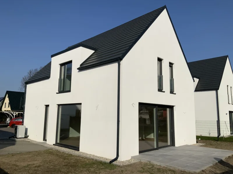 Wohnhaus - Haus kaufen in Senzig - Provisionsfrei - modernes Architektenhaus