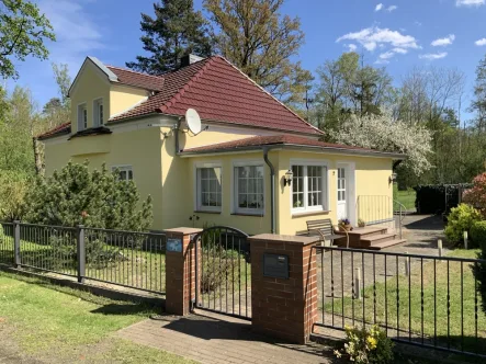 Wohnhaus - Haus kaufen in Drebkau / Schorbus - Traumhafte Alleinlage - direkt vor Cottbus