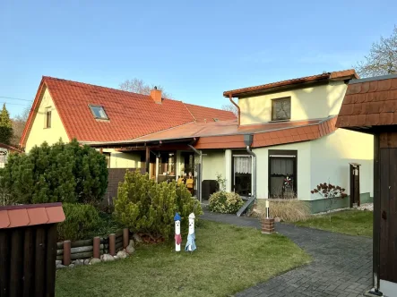 Haus - Haus kaufen in Cottbus / Merzdorf - Idyllisches Zuhause nahe dem Cottbusser Ostsee