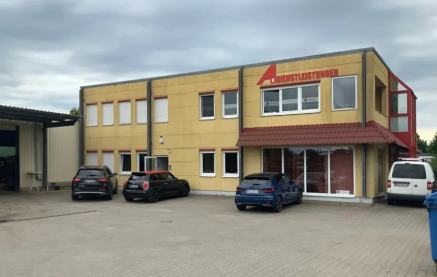 Bürogebäude_ - Halle/Lager/Produktion kaufen in Neuenhagen bei Berlin - Büro und Produktionshalle mit vielfältigen Möglichkeiten