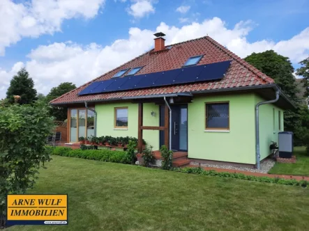  - Haus kaufen in Mustin - ***Sternberger Seenland***Einfamilienhaus mit ca.160qm Wohnfläche