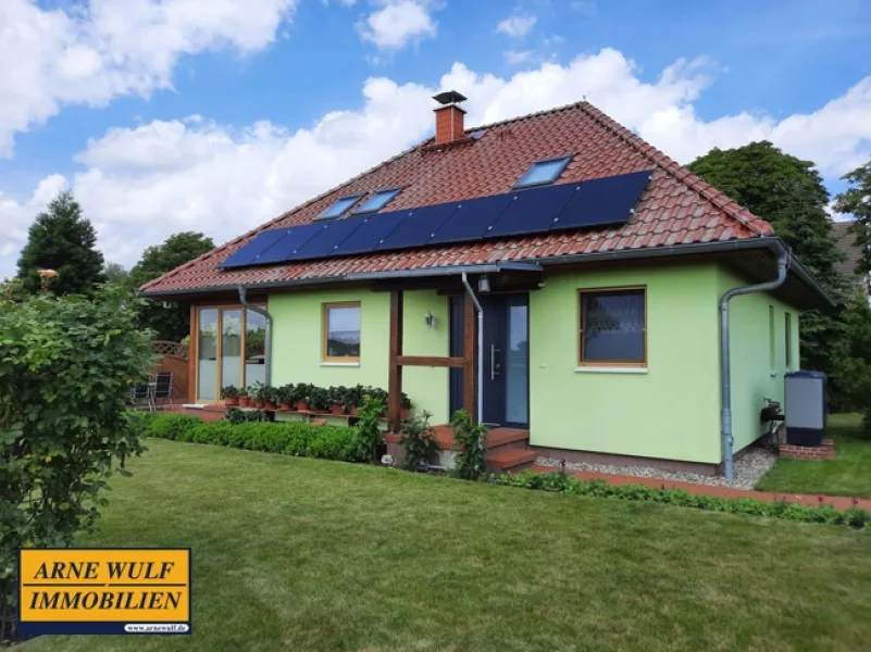  - Haus kaufen in Mustin - ***Sternberger Seenland***Einfamilienhaus mit ca.160qm Wohnfläche