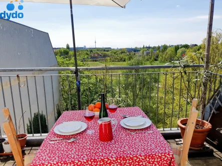 Ausblick Terasse - Wohnung mieten in Berlin - Geräumige 3,5 Zimmer Dachgeschosswohnung mit Blick auf den Fernsehturm