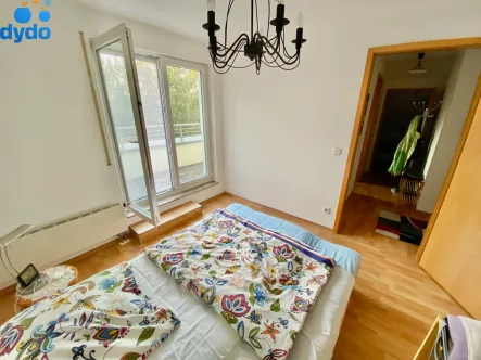 Schlafzimmer - Wohnung kaufen in Teltow - Aufgepasst ! 2-Zimmer Dachgeschoss-Wohnung in zentraler Teltower Lage