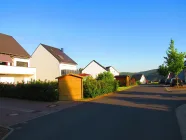 Grundstück links, Blick in die Höhenstraße 