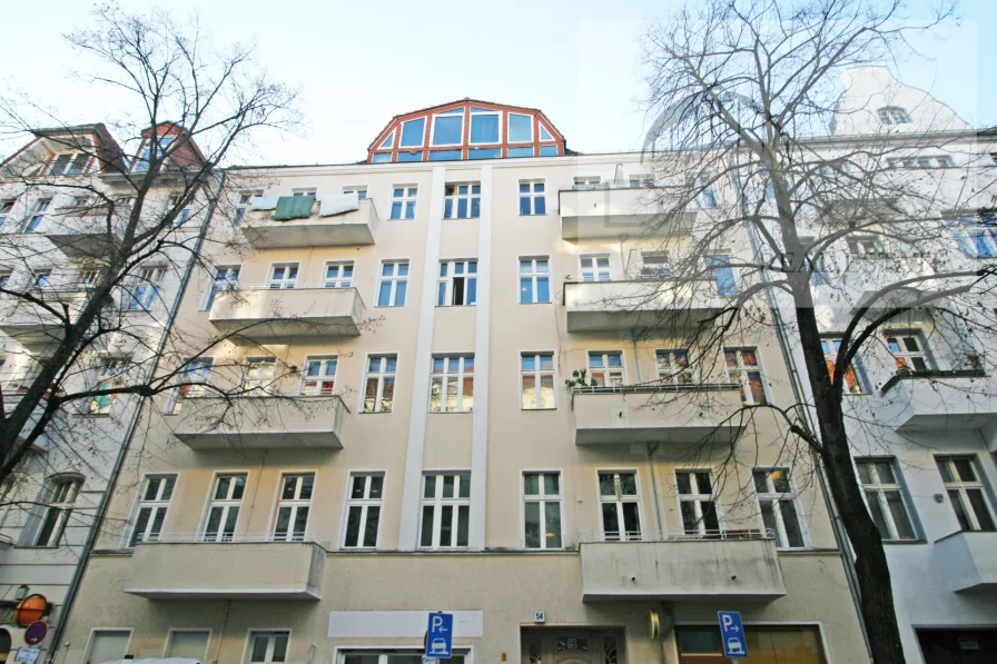 Hausansicht - Wohnung kaufen in Berlin - In der Weserstraße! Ruhig gelegene Altbau-Wohnung zur Kapitalanlage oder zur Selbstnutzung