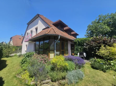 Ansicht  - Haus kaufen in Weidenbach - Gepflegtes Einfamilienhaus mit Garage