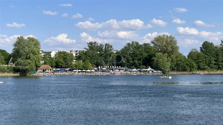 Blick zum Strandbad Weißensee