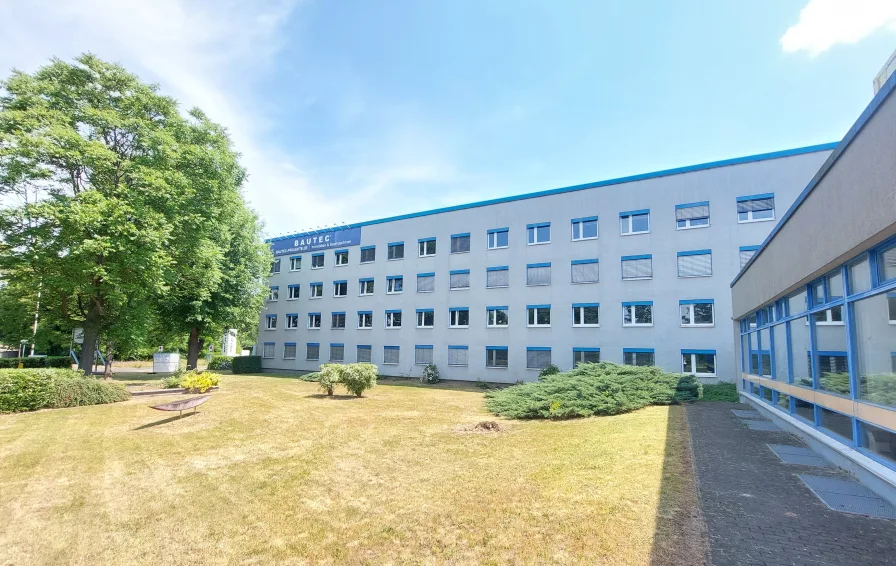 Ansicht - Büro/Praxis mieten in Cottbus - Große Büroeinheit im Cottbuser Norden