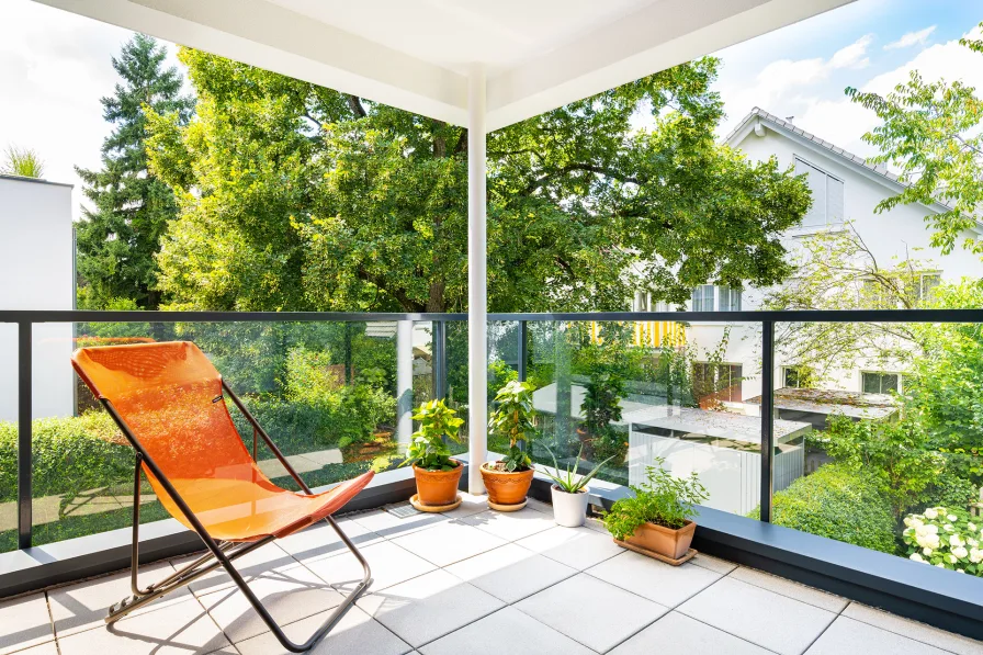 Sonne satt auf der Südwest-Loggia. Hier lässt es sich herrlich entspannen!