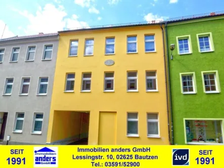 Hausansicht - Wohnung mieten in Bautzen - Budyšin - Moderne 3-Raum-Wohnung mit Balkon und PKW-Stellplatz in Bautzen