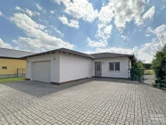 Garage und EFH