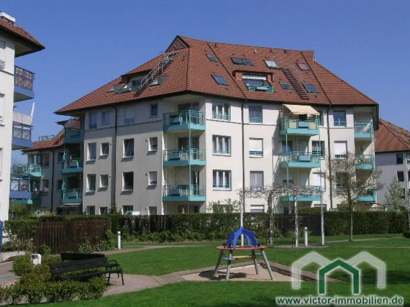 Wohnanlage - Wohnung mieten in Werder (Havel) - ** Großzügige 2-Zimmer-Whg. mit 2 Balkonen in ruhiger Wohnlage **