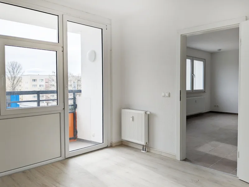 Zimmer Balkon 1767018 immoHAL