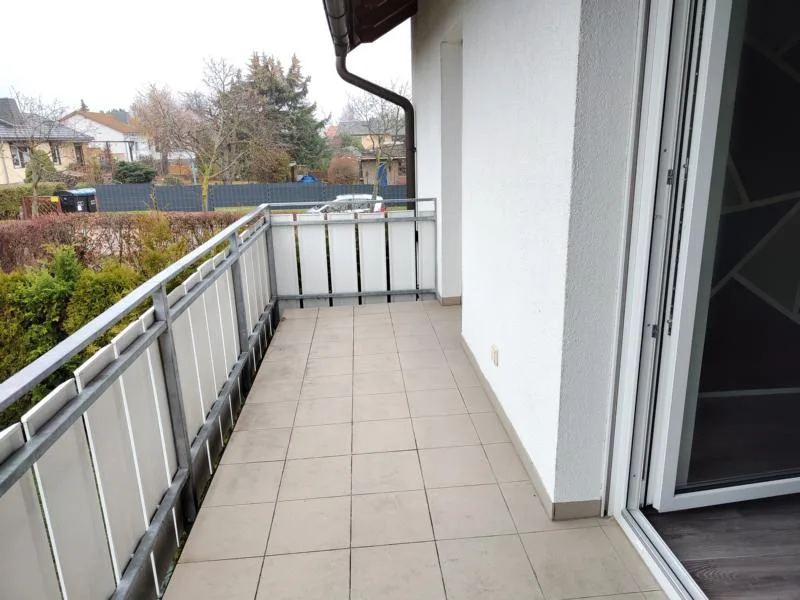 Balkon - Wohnung mieten in Hettstedt - O238W4 Großzügig geschnittene 3-Raum-Wohnung mit großem Balkon und Garage