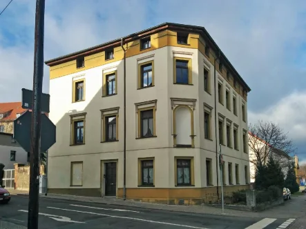 Hausansicht - Wohnung mieten in Lutherstadt Eisleben - O163W4 - Großzügige 4-Raum Wohnung im Dachgeschoss