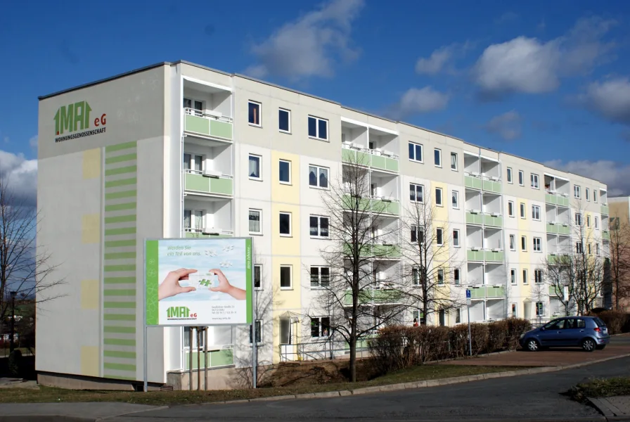 Haus - Wohnung mieten in Zeitz - Wohnen mit GRÜNEM Strom - 3-Raum-Wohnung im 1.OG in Zeitz-Ost zu vermieten! 