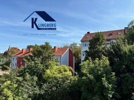 Aussicht vom Balkon - Wohnung mieten in Zeitz - 3-Raum-Wohnung mit Balkon im Stadtzentrum Zeitz zu vermieten