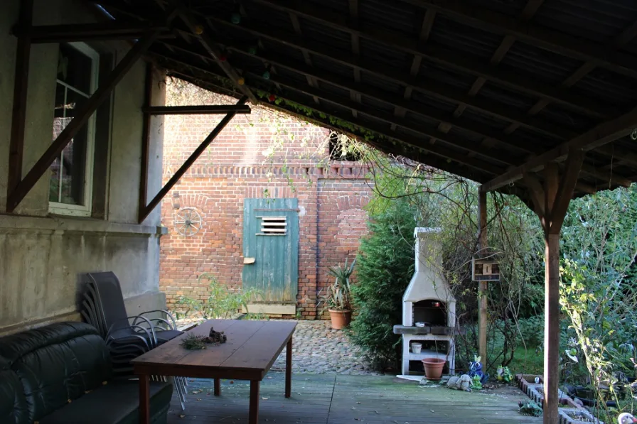 Die überdachte Terrasse