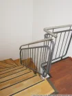 Treppe - Schicke 2-Raum Maisonettewohnung mit Badewanne und Einbauküche !!! Großer Südbalkon !!