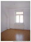 Zimmer - Schöne 2-Raum Wohnung mit Bdewanne und Wohnküche in Pieschen !! WG geeignet !!!