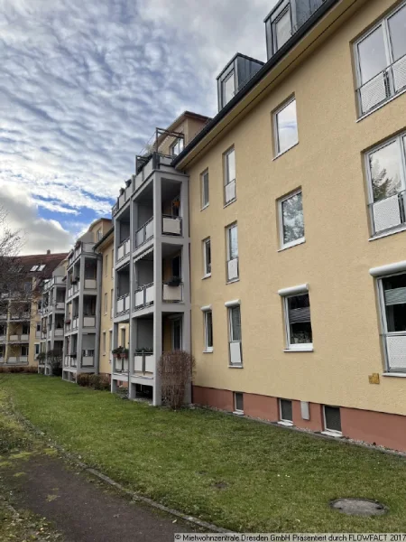 Wohnanlage - 3 Zimmer mit Balkon in Niedersedlitz