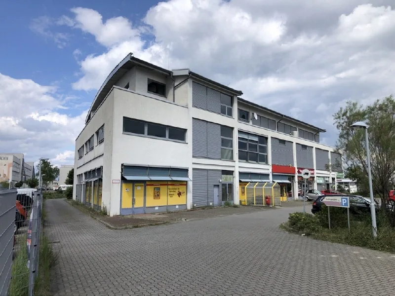 Ansicht - Laden/Einzelhandel mieten in Gosen-Neu Zittau - Entwicklungsfläche am Einkaufszentrum langfristig in Berliner Randlage mieten