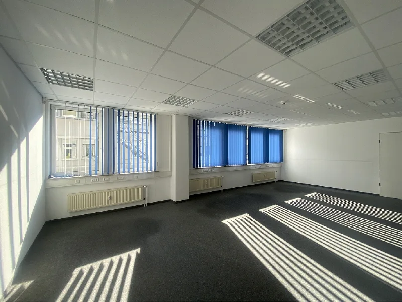 Innenansicht - Büro/Praxis mieten in Dresden - Rund 570 m² Bürofläche im SEIDNITZ- CENTER zur Miete