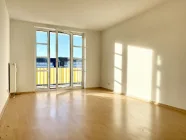 Beispiel Wohnzimmer mit Balkon