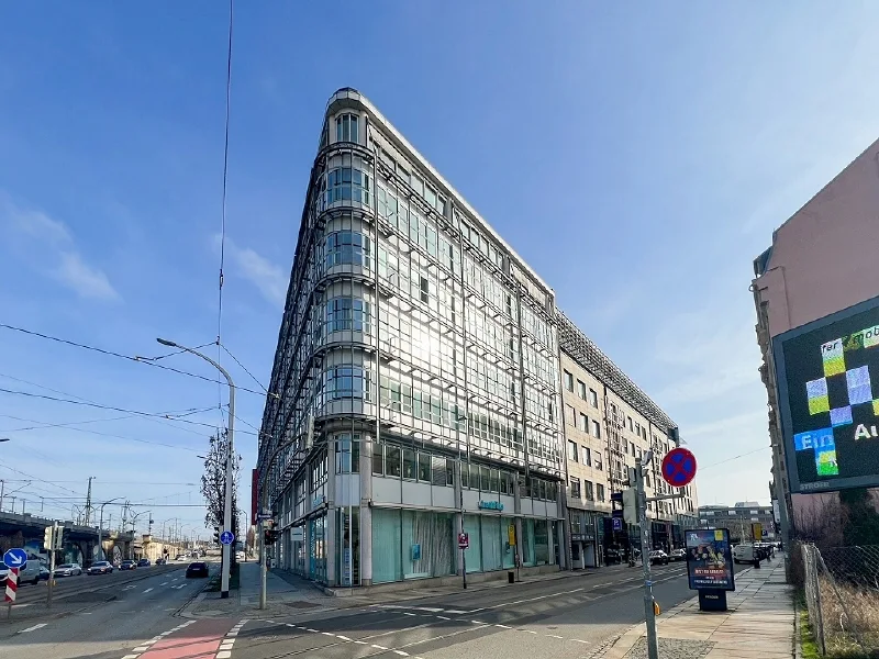 Gebäudeansicht 1 - Büro/Praxis mieten in Dresden - Innenstadtlage | Ihr neuer Bürostandort in Dresden nahe den Elbwiesen zur Miete