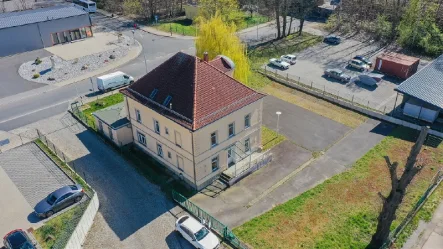 Ansicht Bestandsgebäude - Grundstück kaufen in Radeberg - Gewerbegrundstück in Radeberg mit ca. 1.450 m² unweit von Umspannwerk zur Miete