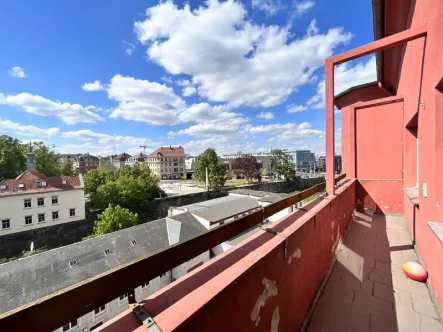Blick vom Balkon - Wohnung mieten in Dresden - * Über den Dächern Löbtau's - Perfekte WG Wohnung für 2 *
