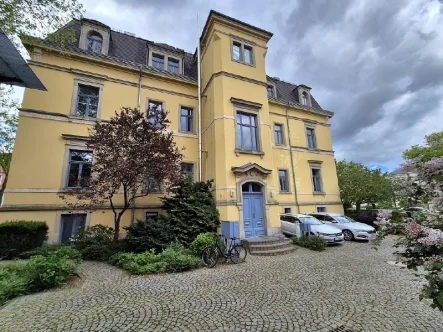 Rückseite - Büro/Praxis mieten in Dresden - Bürofläche im Preußischen Viertel zur Miete | 92 m² in repräsentativer Villa!