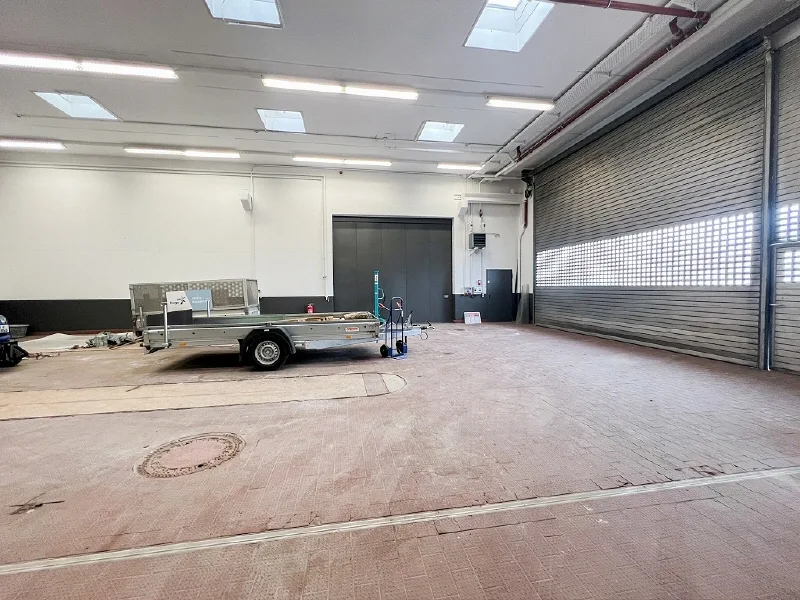 Innenansicht - Halle/Lager/Produktion mieten in Kesselsdorf - 547 m² Lagerfläche in Autobahnnähe | Kesselsdorf bei Dresden