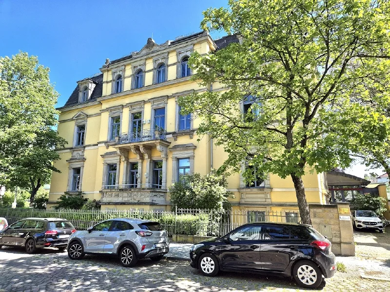 Seitenstraße - Büro/Praxis mieten in Dresden - Bürofläche in repräsentativer Stadtvilla - 92 m² - im Preußischen Viertel zur Miete!