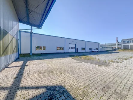 Impressionen Halle 2 - Grundstück kaufen in Großröhrsdorf - 9.500 m² Gewerbegrundstück im Speckgürtel von Dresden zum Kauf!