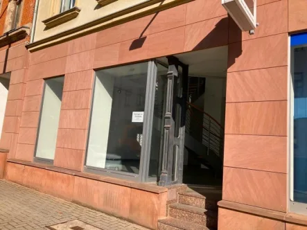 Ansicht - Laden/Einzelhandel mieten in Chemnitz - Laden mit Maisonette - Büro in Chemnitz an der Limbacher Straße mieten