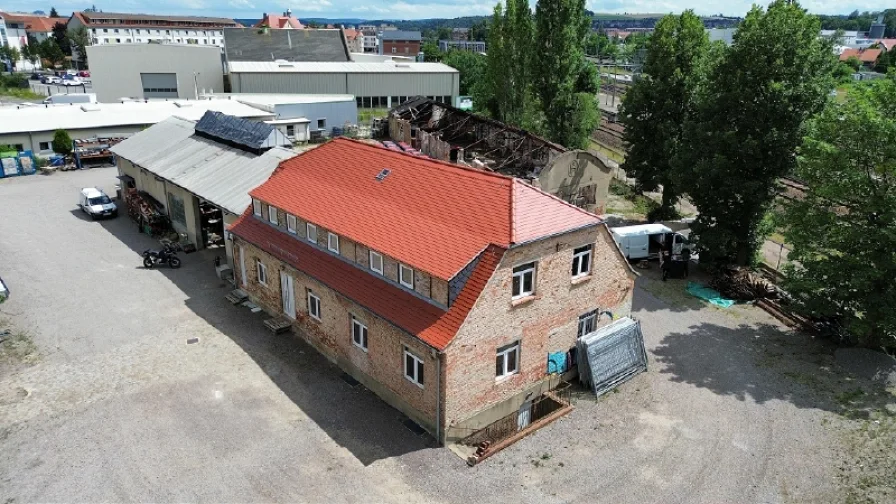 Außenansicht - Büro/Praxis mieten in Heidenau - Vielseitige Bürofläche mit ca. 261 m² in Heidenau - ab sofort - zur Miete!