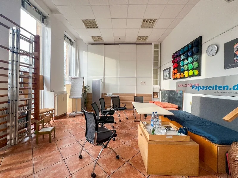 Verkaufsbereich - Laden/Einzelhandel mieten in Dresden - Ca. 120 m² Ladenbüro in Dresden Löbtau zur Miete | Direkt an Hauptstraße