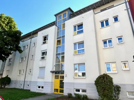 Hausansicht - Wohnung kaufen in Freital - Wohnung in begehrter Wohnlage von Freital