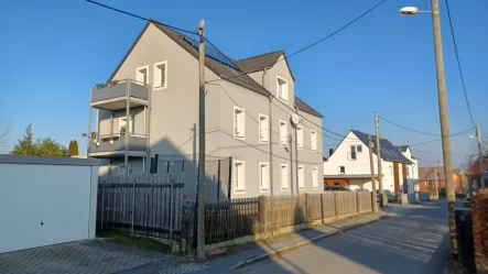 Außenansicht  - Haus kaufen in Heidenau - Gut saniertes 3 Familienhaus im Dresdner Speckgürtel